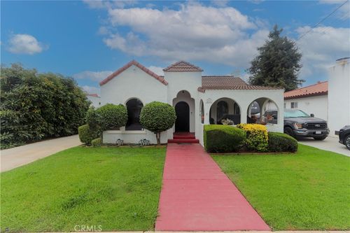 4224 E Massachusetts St, Long Beach, CA, 90814-2939 | Card Image
