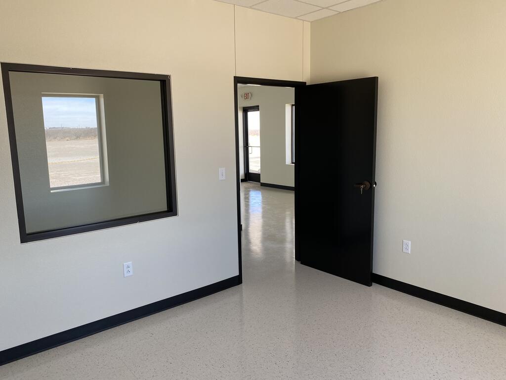 Commercial Lease in Odessa 4