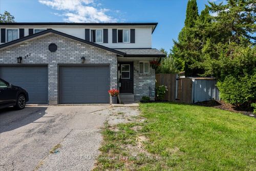340 Rose Cres, Midland, ON, L4R5C2 | Card Image