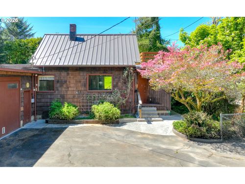 735 3rd Ave, Gearhart, OR, 97138-6813 | Card Image