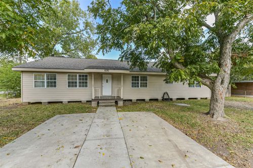 1030 Perkins Dr, Bacliff, TX, 77518-2917 | Card Image