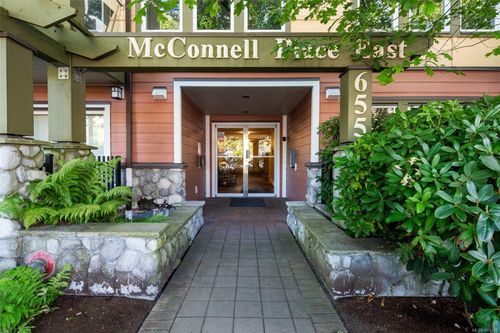 102-655 Goldstream Ave, Langford, BC, V9B0G2 | Card Image