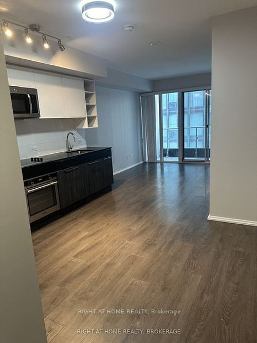 1507-68 Shuter St, Toronto, ON, M5B0B4 | Card Image
