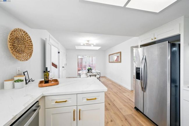 35 San Joaquin Pl, House other with 4 bedrooms, 3 bathrooms and 2 parking in Novato CA | Image 13