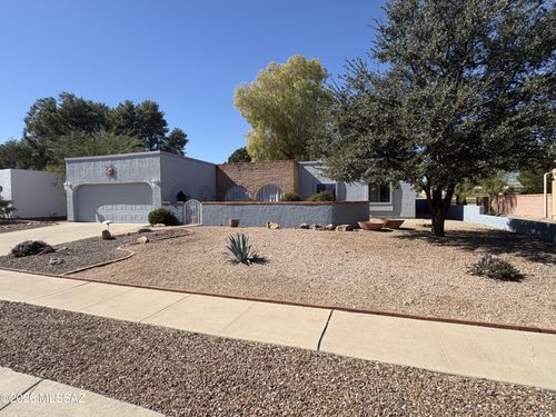 1211 N Paseo Del Cervato, Green Valley, AZ, 85614 | Card Image
