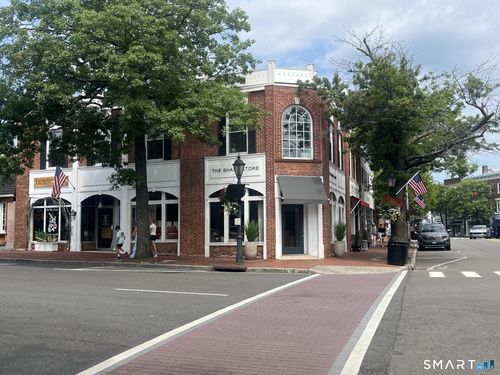 5 Elm St, New Canaan, CT, 06840-5502 | Card Image