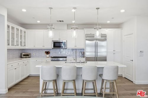 6-12510 W Fielding Cir, Playa Vista, CA, 90094-3213 | Card Image