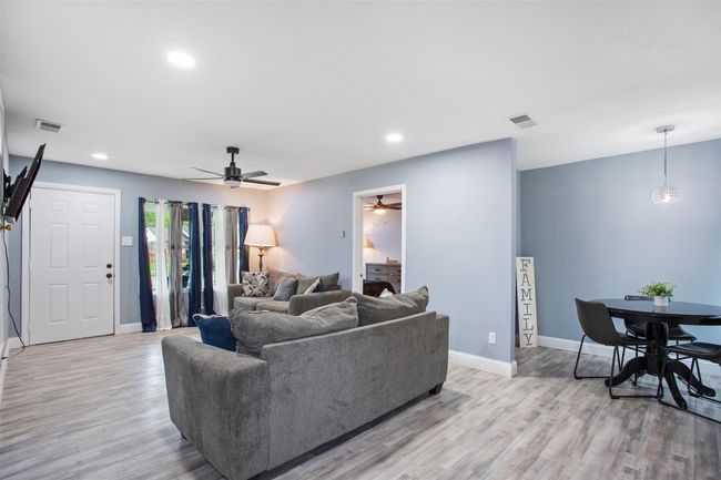 1515 Buena Vista St, House other with 4 bedrooms, 2 bathrooms and null parking in Mesquite TX | Image 8