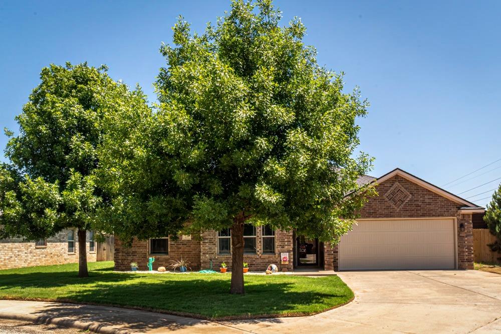 Mcmillen Ave, Wolfforth, TX 79382