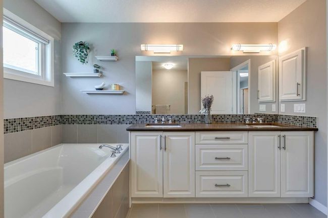2031 Brightoncrest Common Se, House other with 4 bedrooms, 4 bathrooms and 4 parking in Calgary AB | Image 23