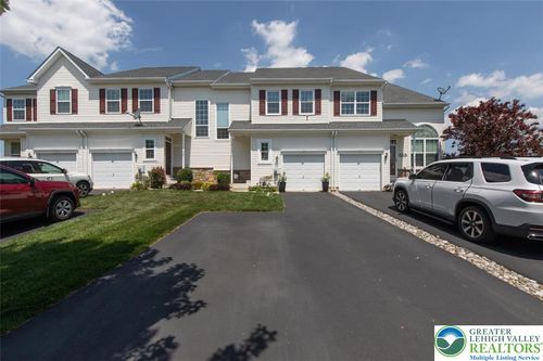991 King Way, BREINIGSVILLE, PA, 18031-1483 | Card Image