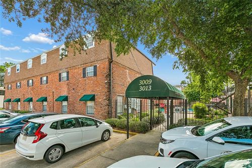207-3013 Ridgelake Dr, Metairie, LA, 70002-4943 | Card Image