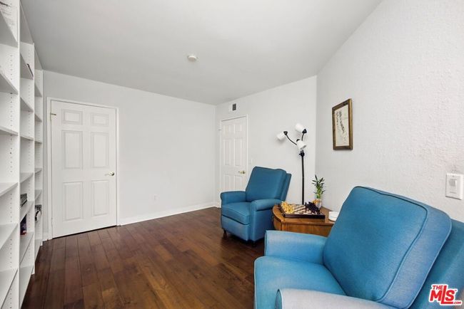 2 - 10229 Variel Ave, Condo with 3 bedrooms, 4 bathrooms and null parking in Chatsworth CA | Image 17