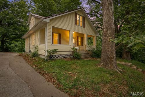 814 N 4th Street, Ste Genevieve, MO, 63670 | Card Image