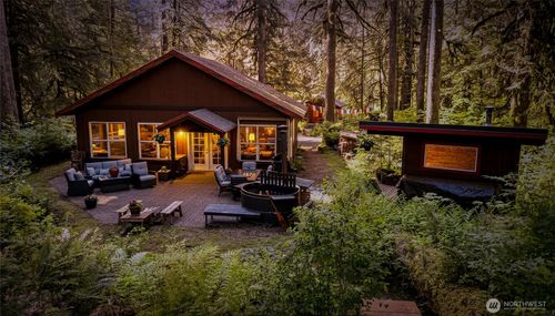 10707 Thompson Creek Rd, Deming, WA, 98244-4502 | Card Image