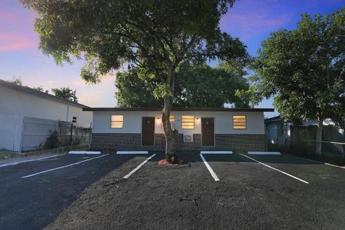 1-2-2734 Nw 15th St, Fort Lauderdale, FL, 33311-5138 | Card Image