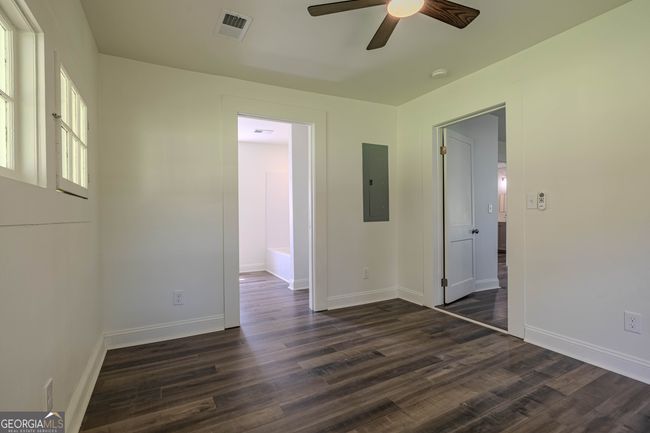 8 Mill St Sw, House other with 3 bedrooms, 2 bathrooms and null parking in Cave Spring GA | Image 14