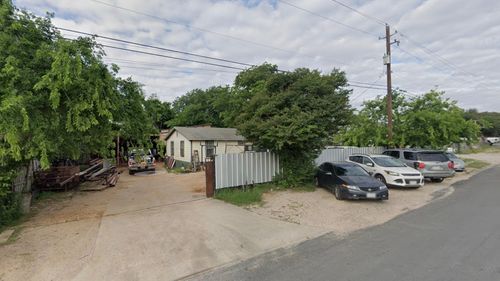 701 Victor St, Austin, TX, 78753-3146 | Card Image