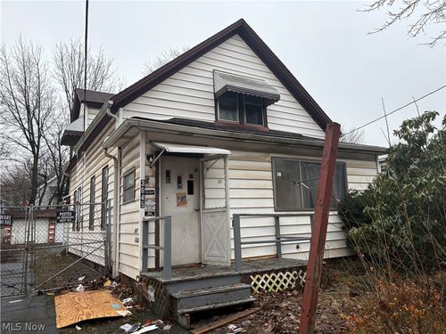 3645 E 54th Street, Cleveland, OH, 44105 | Card Image