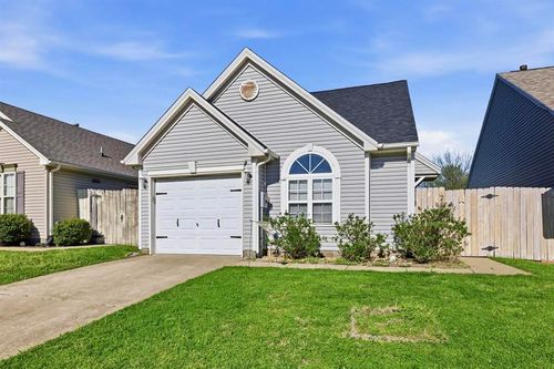 2217 Village Run, Owensboro, KY, 42303-4022 | Card Image