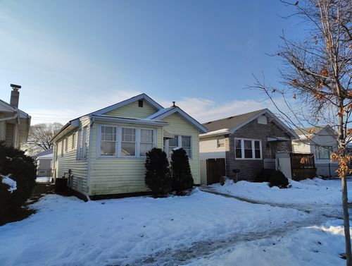 5541 W Grace St, Chicago, IL, 60641-3215 | Card Image