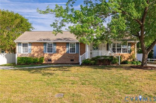 3807 Dunoon Rd, Colonial Heights, VA, 23834-2609 | Card Image