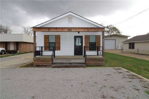 1217 Texas Ave, Alexandria, LA, 71301-4838 | Card Image