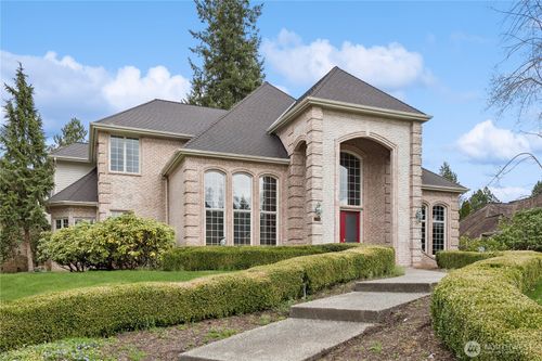 17234 Ne 126th Pl, Redmond, WA, 98052-2292 | Card Image