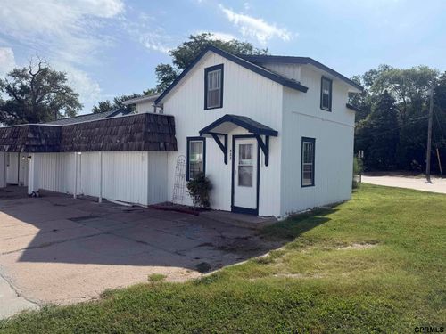 727 Highway 6, Ashland, NE, 68003-2157 | Card Image