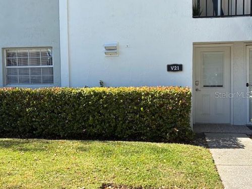 unit-v21-3806 N Oak Dr, TAMPA, FL, 33611-5882 | Card Image