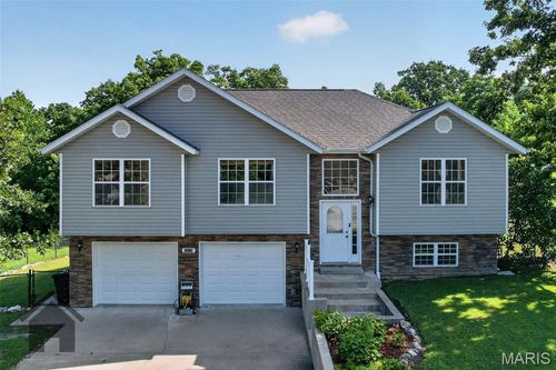 18719 Lynn Ln, Waynesville, MO, 65583-4611 | Card Image