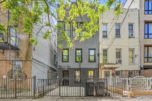 1998 Bergen St, Brooklyn, NY, 11233-4712 | Card Image