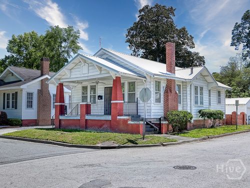 1301 E 38th Street, savannah, GA, 31404 | Card Image