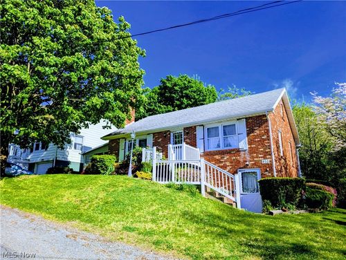 450 9th Avenue, East Liverpool, OH, 43920 | Card Image