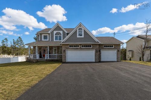 172 Voyageur Way, Hammonds Plains, NS, B4B0N1 | Card Image