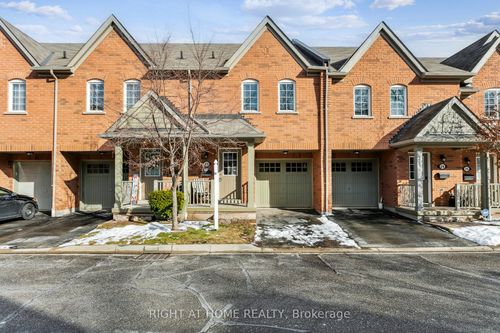 23-233 Duskywing Way, Oakville, ON, L6L0C5 | Card Image