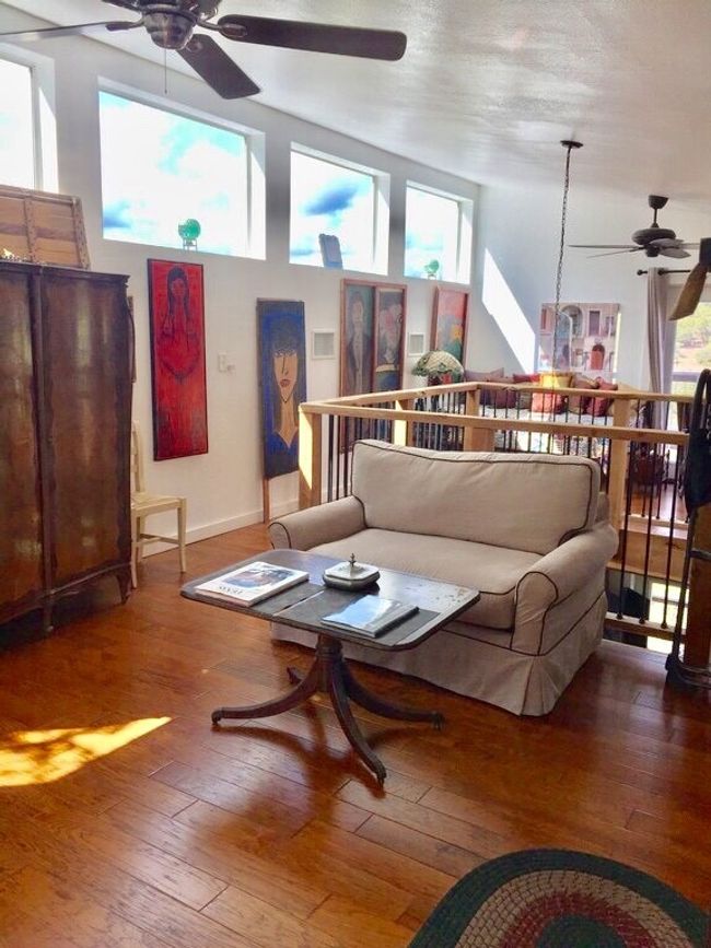 Open Upstairs bedroom and loft | Image 19
