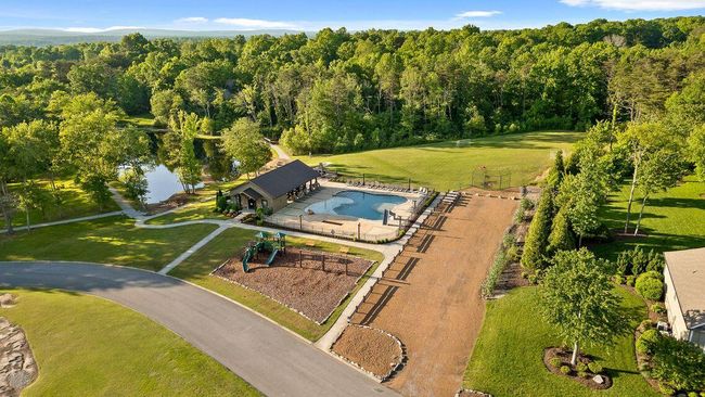 7258 Grey Hawk Trl, House other with 4 bedrooms, 3 bathrooms and null parking in Signal Mountain TN | Image 75