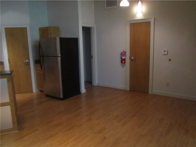APT-210 - 1615 W Oleander St, Condo with 1 bedrooms, 1 bathrooms and null parking in Fort Worth TX | Image 7