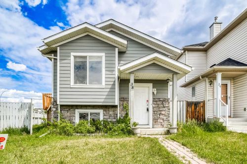 38 Saddlemead Way Ne, Calgary, AB, T3J4J5 | Card Image