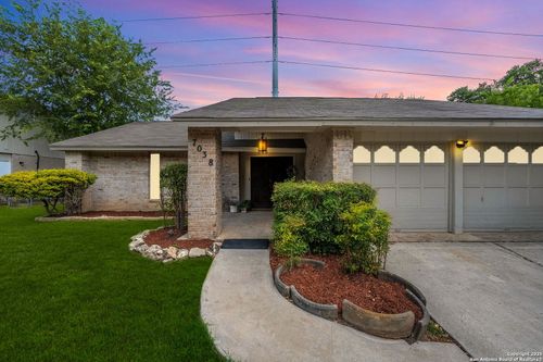 7038 Forest Meadow St, San Antonio, TX, 78240-3206 | Card Image