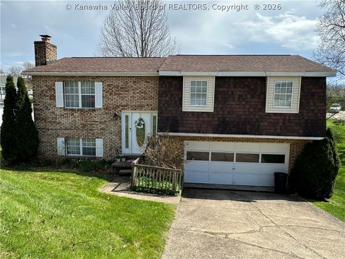 5204 Avery Cir, Cross Lanes, WV, 25313-1002 | Card Image