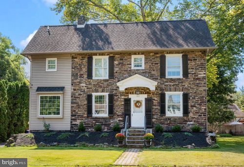 109 Longshore Ave, YARDLEY, PA, 19067-1731 | Card Image
