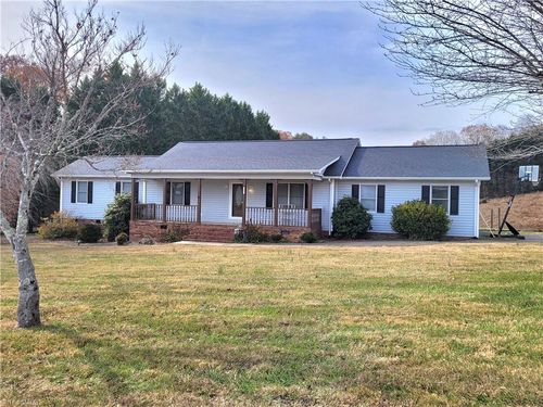 1351 Mckinney Rd, Mount Airy, NC, 27030-7982 | Card Image