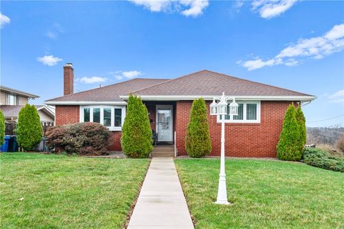 3430 Lynnwood Dr, West Homestead, PA, 15120-1339 | Card Image
