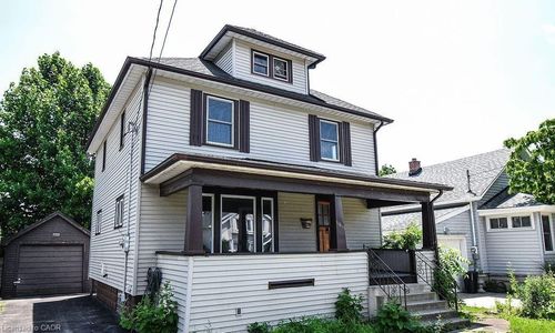 {{alt}} | Card Image