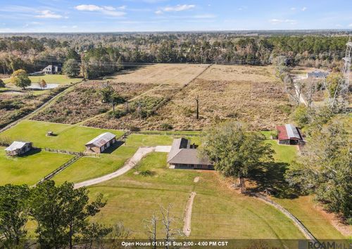 36569 Reinninger Rd, Denham Springs, LA, 70706-0457 | Card Image