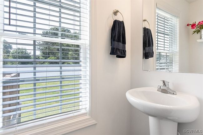 203 Pointers Dr, House other with 4 bedrooms, 3 bathrooms and null parking in West Point VA | Image 20