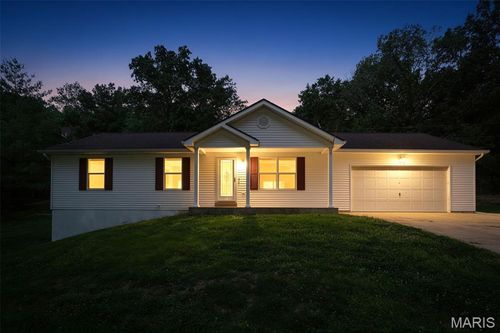 687 Woodview Dr, Villa Ridge, MO, 63089-2175 | Card Image