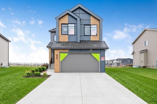 367 Heartwood Gdns Se, Calgary, AB, T3M3T9 | Card Image